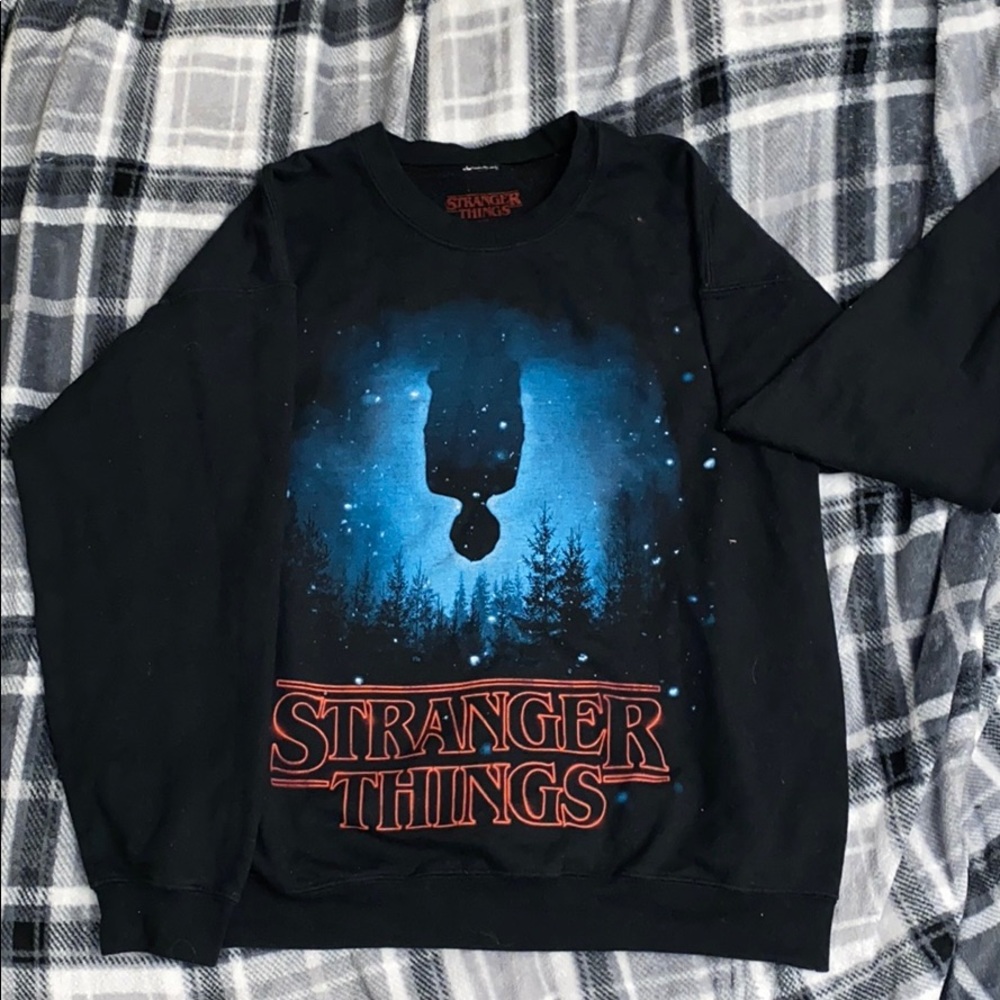 Stranger things crew neck sweater medium/large